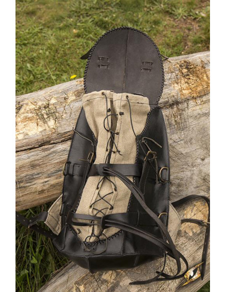 Medieval adventurer backpack in black... Medieval adventurer backpack in black...