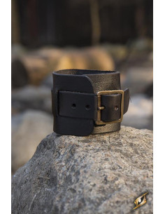 One-strap leather bracelet, black color 2