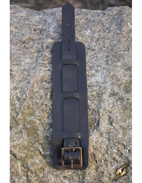 One-strap leather bracelet, black color