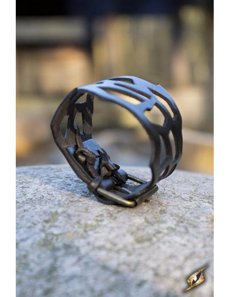 Elf Rogue bracelet in black leather,...