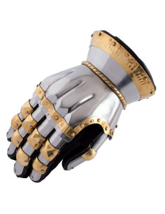 Churburg medieval gauntlets, 14th-15th centuries 2