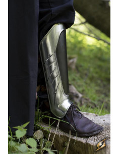 Set of Bracers and steel protection greaves 2