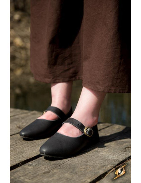 Black Astrid medieval shoes for women