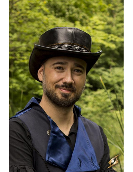 Small top hat in black