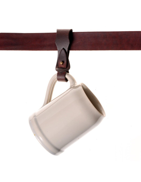 Tahalí to carry jugs, cups or keys