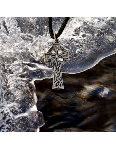 Celtic Cross pendant with black leather strap 2