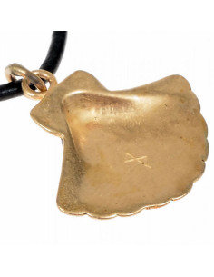 Medieval scallop shell pendant from Santiago 2