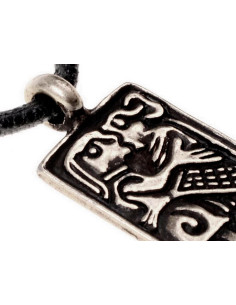 Guldgubbe couple kissing pendant, 6th century AD 2