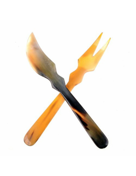 Set of 2 medieval buffalo horn cutlery