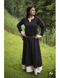 Black long-sleeved medieval tunic for women
