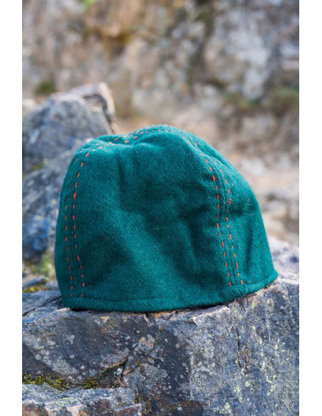 Green Viking wool cap Sjard model
