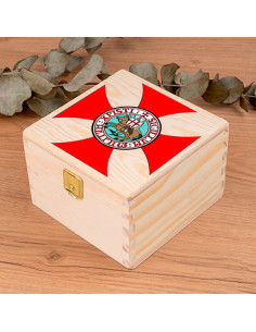 Medieval box Cross Templars in wood