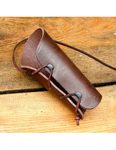 Archer bracelet with Celtic knot 2