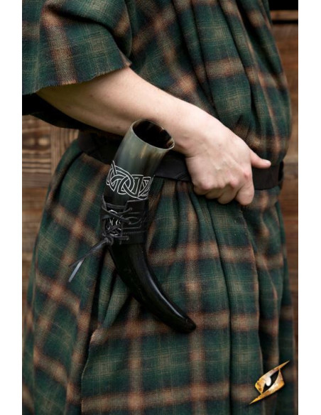 Horn Celtic knots light-dark