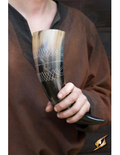 Viking Clan Chief horn, clear finish 2