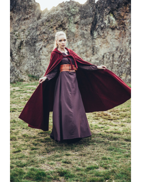 Red Elinor Classic Medieval Cloak...