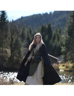 Aleiga women's green surcoat with straps