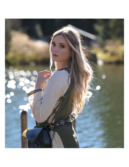 Aleiga women's green surcoat with straps