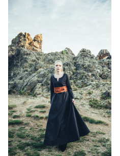 Viking woman dress model Lina, black 2