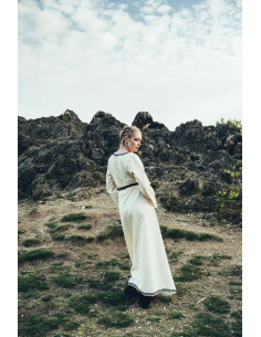 Long Viking dress model Brigida, natural white color 2