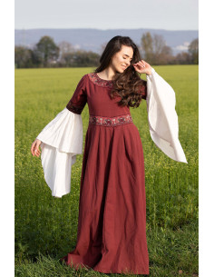 Yala noble medieval dress, with lace