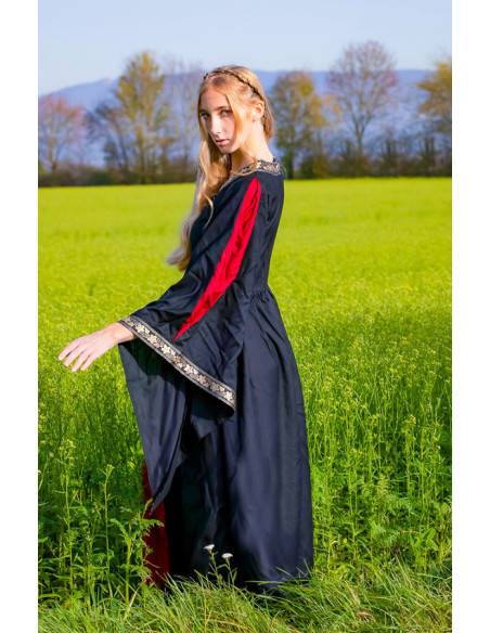 Nobility dress, red-black