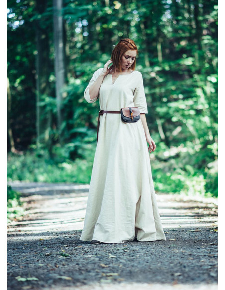 Silja medieval dress