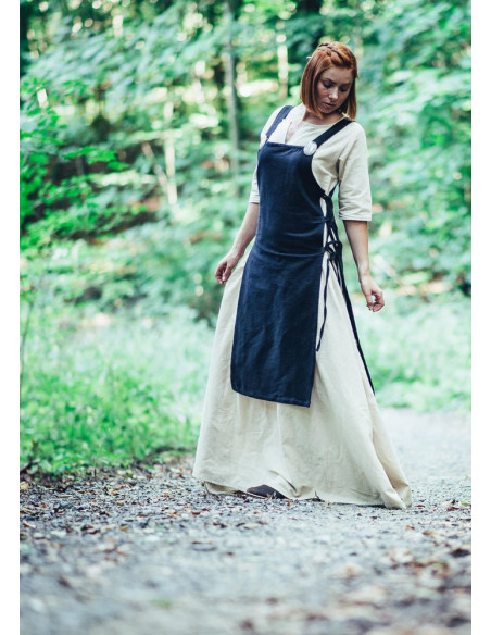 Silja medieval dress