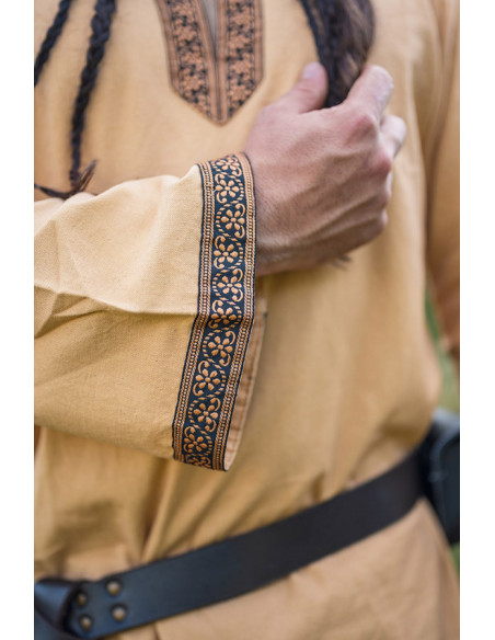 Halvor medieval tunic, honey brown