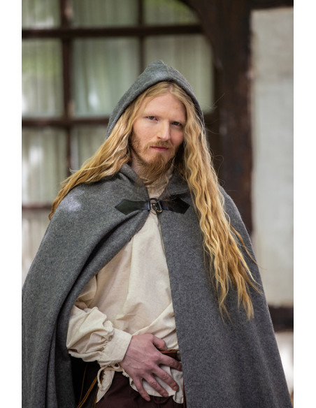 Medieval woolen cape Tjark model,...