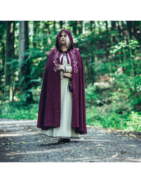 Medieval cape with embroidery Lyra...