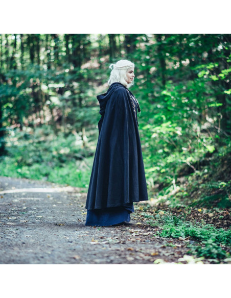 Medieval cape with embroidery Lyra...