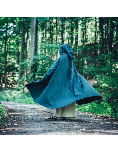 Medieval cape with embroidery Lyra...