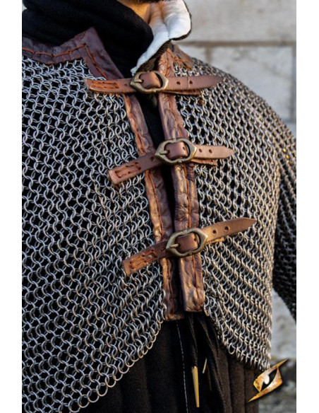 Steel-coloured chainmail sleeves,...