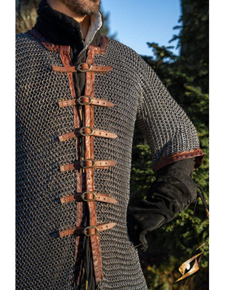 Royal Court Soldier's Mail, natural...