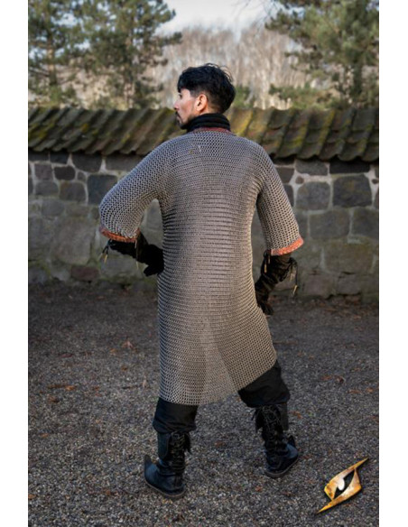 Royal Court Soldier's Mail, natural...