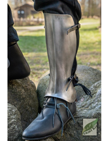 Polished Steel Mercenary Greaves