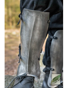 Polished Steel Mercenary Greaves 2