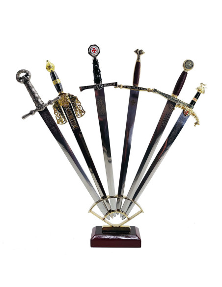 Medieval set (1) of 6 historical...