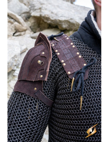 Lumberjack shoulder pad set in brown...