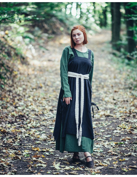 Long medieval belt in natural white...