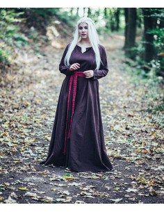 Long medieval red cotton belt