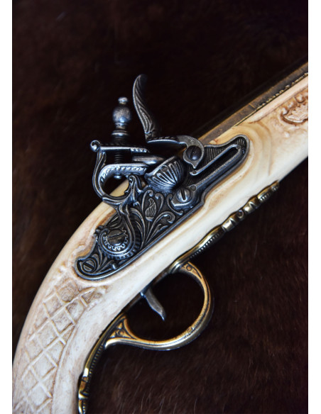 English flintlock pistol, Hadley,...