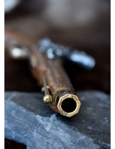 French brass-plated flintlock pistol, 18th century 2