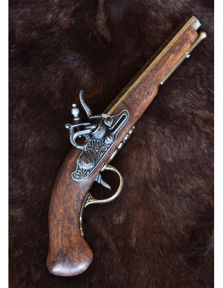 French brass-plated flintlock pistol,... French brass-plated flintlock pistol,...