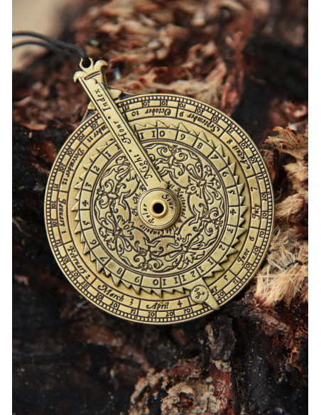 Pendant with Clock of the stars and...