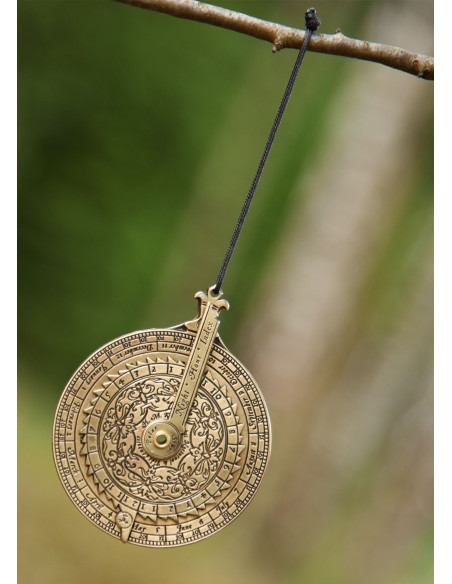 Pendant with Clock of the stars and...
