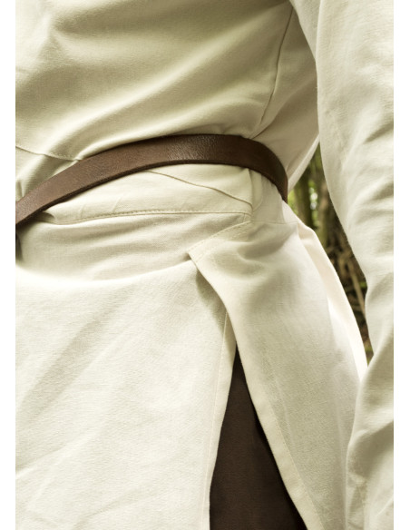 Long-sleeved viking tunic model...