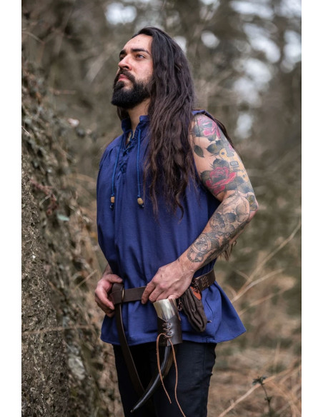 Sleeveless blue medieval shirt, Louis...