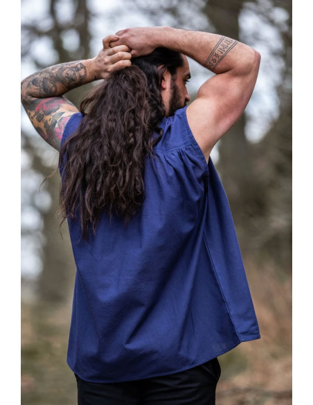 Sleeveless blue medieval shirt, Louis...